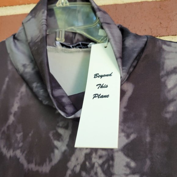 Gray/Black Tie Dye Babydoll Top - Size XL - NWT - Picture 4 of 5